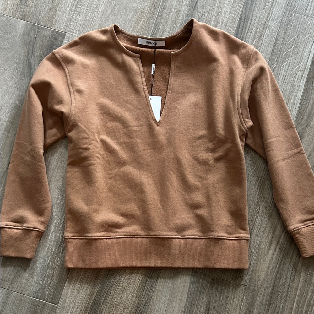 Thakoon camel V-Neck Sweatshirt size small NWT